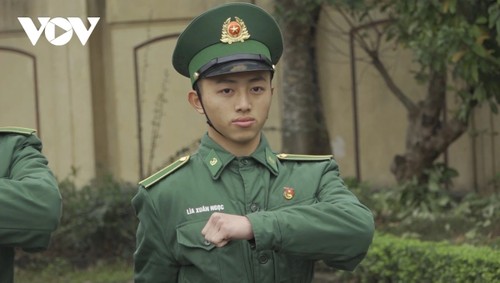 Border guards’ happiness is being foster parents  - ảnh 6