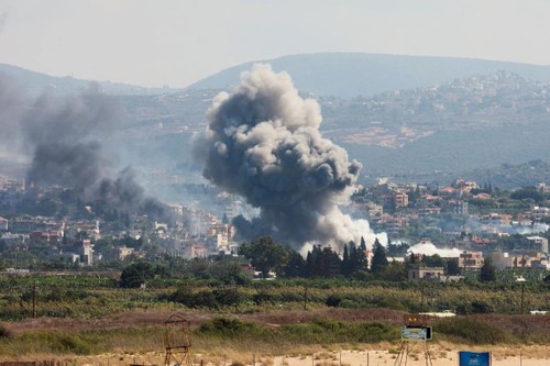 Israel intensifies attacks on Gaza - ảnh 1