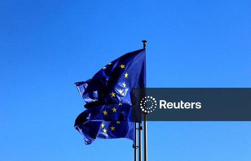 US president applauds positive step in US-EU trade negotiations - ảnh 1