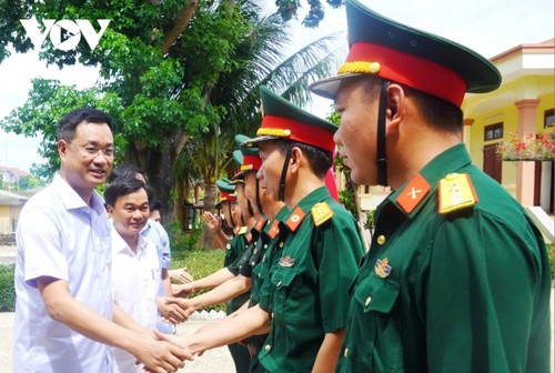 Con Co Islands to be developed into strong special zone - ảnh 1