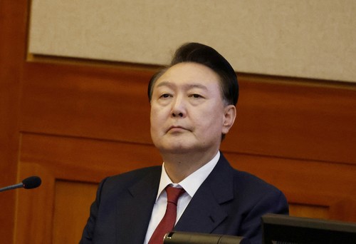 South Korean court sentences former President Yoon to life in prison - ảnh 1