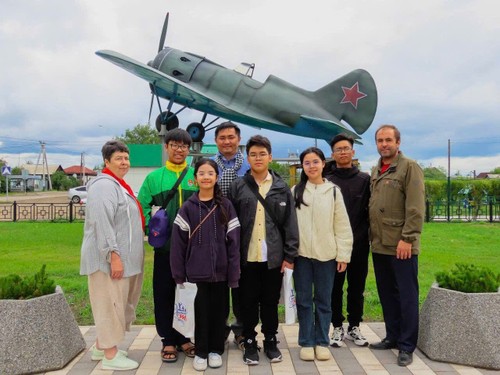 Лагерь «Алые паруса» в Иркутской области – место встречи пионеров из Вьетнама и России - ảnh 3
