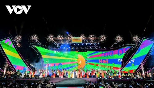 Более 60 тыс. человек посетили международный чайный фестиваль в Далате - ảnh 1