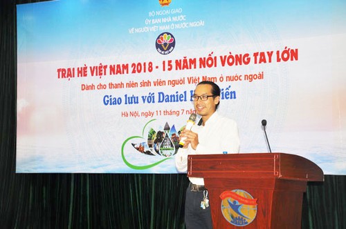 Vòng tay mở rộng vòng tay - Trái tim kết nối trái tim - ảnh 5