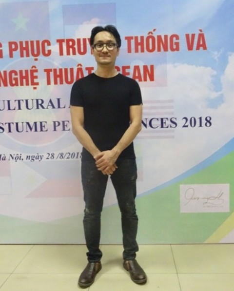 Rực rỡ sắc màu trang phục truyền thống các nước ASEAN - ảnh 17