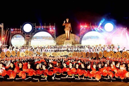 Khai mạc Festival văn hóa cồng chiêng Tây Nguyên 2018 - ảnh 1