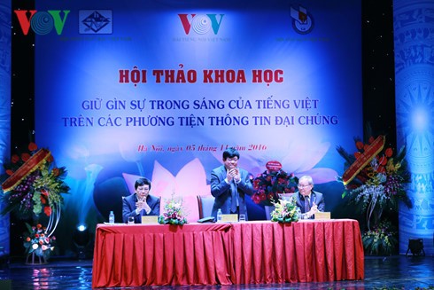 Cần có bộ Luật về ngôn ngữ - ảnh 1