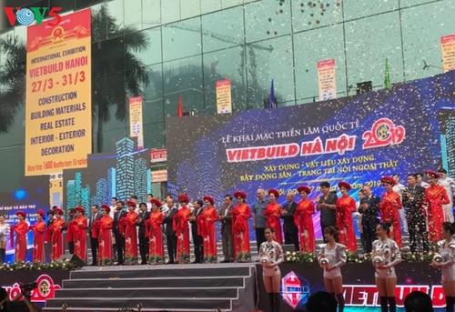 18 quốc gia và vùng lãnh thổ tham gia Triển lãm Quốc tế Vietbuild 2019 - ảnh 1