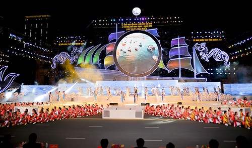 Khai mạc năm Du lịch Quốc gia 2019 và Festival Biển Nha Trang - Khánh Hòa - ảnh 1