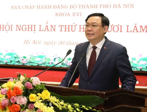 Bí thư Thành ủy Vương Đình Huệ: Hà Nội “đi hai chân” để phát triển đồng đều - ảnh 1