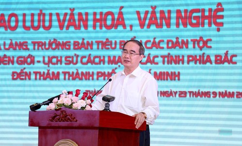 TPHCM giao lưu với 103 già làng, trưởng bản vùng biên giới phía Bắc Việt Nam - ảnh 1