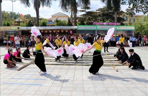 Nghệ thuật Xòe Thái” được UNESCO công nhận là di sản phi vật thể đại diện của nhân loại - ảnh 1