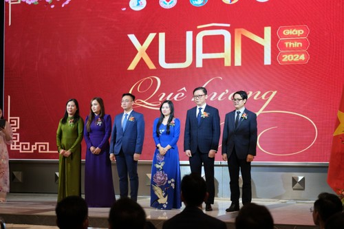 Rộn ràng, ấm áp chương trình “Xuân quê hương 2024”  tại Hàn Quốc - ảnh 4