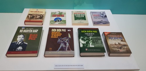 Triển lãm “Chiến thắng Điện Biên Phủ - Bản hùng ca bất diệt” - ảnh 1