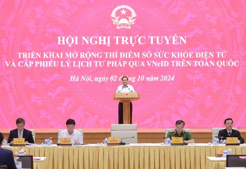 Thủ tướng Phạm Minh Chính dự hội nghị triển khai số sức khỏe điện tử và cấp phiếu lý lịch tư pháp trên VneID - ảnh 1