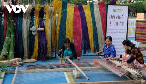 Triển lãm “Đà Nẵng - Xưa và Nay” - ảnh 1