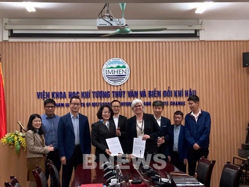 Việt Nam - Bỉ ký kết hợp tác phát triển bền vững và ứng phó biến đổi khí hậu - ảnh 1