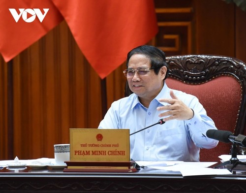 Thủ tướng Phạm Minh Chính họp bàn chuẩn bị đàm phán thuế đối ứng với Mỹ - ảnh 1