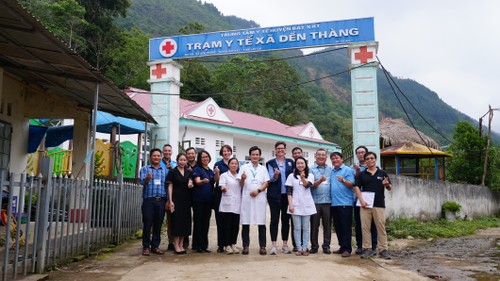 Phái đoàn Liên hợp quốc tại Việt Nam thăm các cộng đồng đang tái thiết sau cơn bão Yagi tại tỉnh Lào Cai - ảnh 2