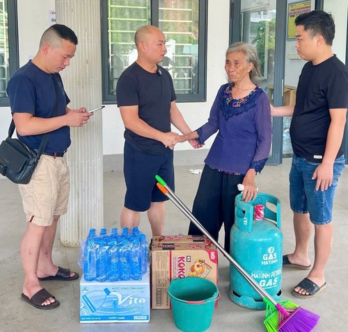 Doanh nhân Phạm Đình Thương &hành trình thiện nguyện về quê hương: Gieo tiếp mầm yên thương và hi vọng - ảnh 5