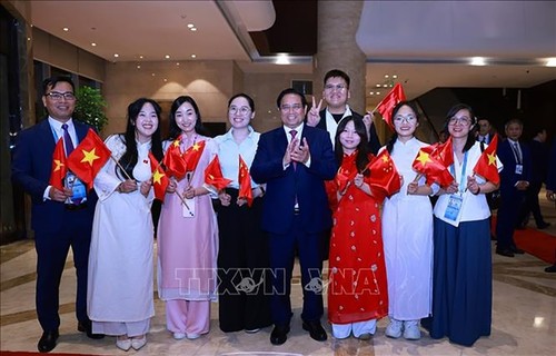 Thủ tướng Phạm Minh Chính đến Thượng Hải dự Hội nghị Thượng đỉnh Tổ chức Hợp tác Thượng Hải (SCO)   - ảnh 2