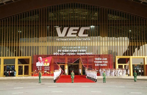  80 năm, một hành trình sống động  từ ký ức đến tương lai - ảnh 1