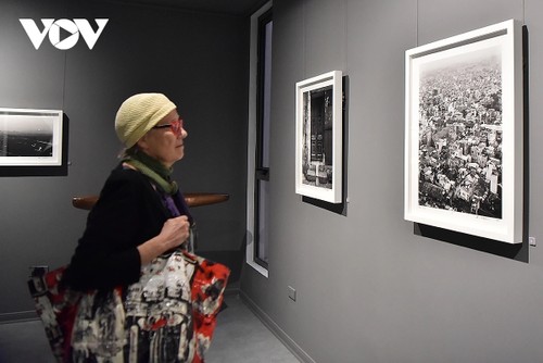 Nhiếp ảnh gia người Mỹ Peter Steinhauer: “Việt Nam luôn là nguồn cảm hứng nghệ thuật bất tận của tôi“ - ảnh 2