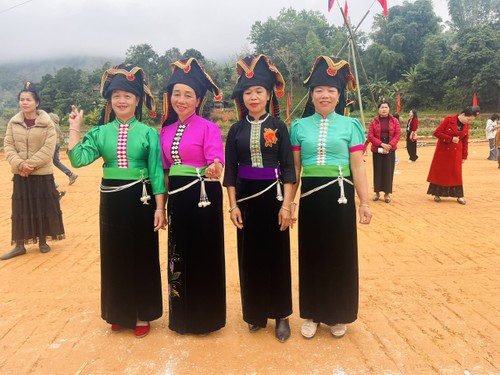 Ném còn -  biểu tượng văn hóa, thắm tình hữu nghị biên cương Việt Nam- Lào- Trung Quốc - ảnh 9