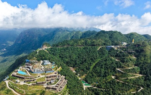 Cổng trời Ô Quy Hồ: Điểm hẹn văn hóa giữa kỳ quan thiên nhiên Tây Bắc - ảnh 1