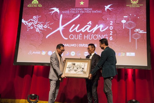  "Xuân Quê hương 2026" tại Malmo gắn kết cộng đồng- Lan tỏa văn hóa Việt Nam - ảnh 7