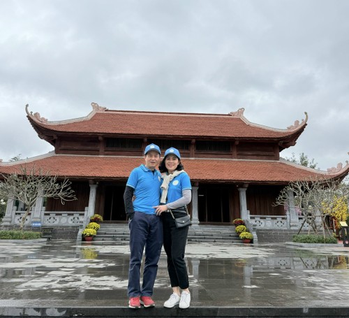 Antoine Tuấn Đỗ: Các bạn trẻ, hãy phấn đấu trở thành một bác sĩ vừa “hồng vừa chuyên”.   - ảnh 2