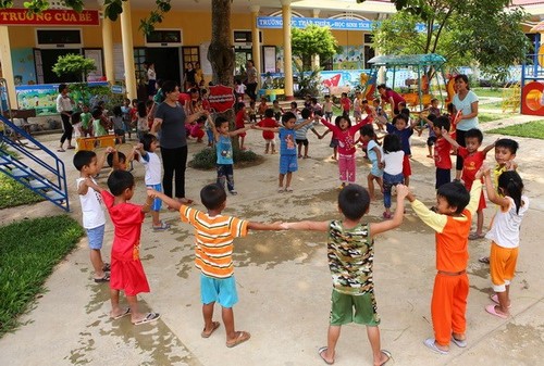 កុមារ-មុខសញ្ញាទទួលបានការថែទាំពិសេសនៅវៀតណាម - ảnh 1