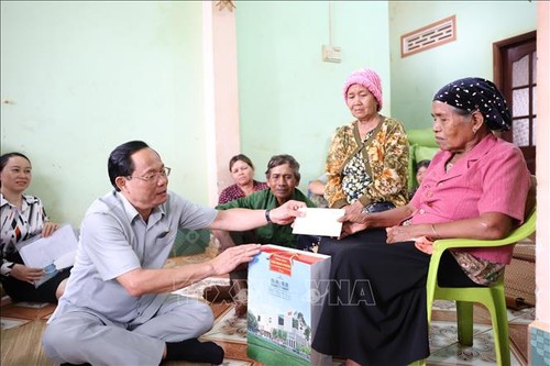 សកម្មភាពតបស្នងសងគុណដ៏មានអត្ថន័យជាច្រើនក្នុងឱកាសទិវាយុទ្ធជនពិការ យុទ្ធជនពលី - ảnh 1