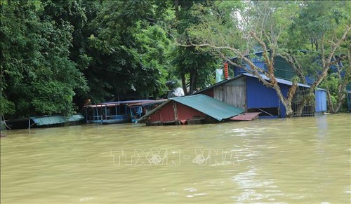 ទទួលជំនួយ​ម​នុស្សធម៌និងការឧបត្ថម្ភ​​​សម្រាប់ស្តារឡើងវិញពីសហភាពអឺរ៉ុប - ảnh 1