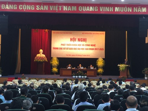 Đẩy mạnh hoạt động khoa học công nghệ trong các cơ sở giáo dục đại học  - ảnh 1