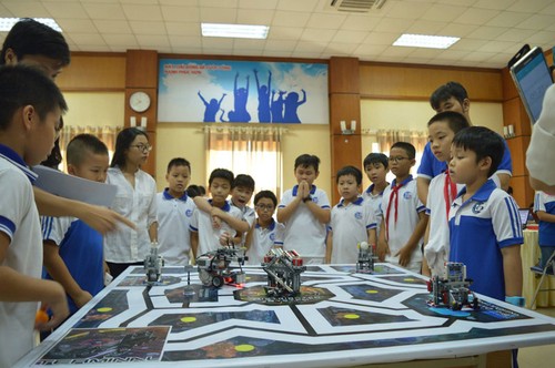 Ngày hội Robothon 2017 hướng học sinh đến vấn đề nóng về môi trường - ảnh 1