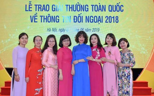 Tôn vinh các tác phẩm của VOV5 trong lĩnh vực thông tin đối ngoại năm 2018 - ảnh 10