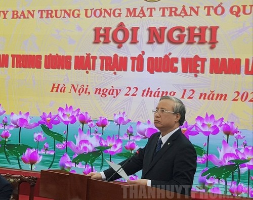 Kiên quyết đấu tranh với các quan điểm sai trái, phản động, chia rẽ khối đại đoàn kết toàn dân tộc - ảnh 2