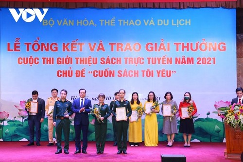 Trao giải Cuộc thi “Giới thiệu sách trực tuyến” năm 2021 - ảnh 1