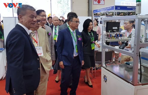 Khai mạc Triển lãm quốc tế VINAMAC EXPO - ENE VIETNAM 2024 - ảnh 2