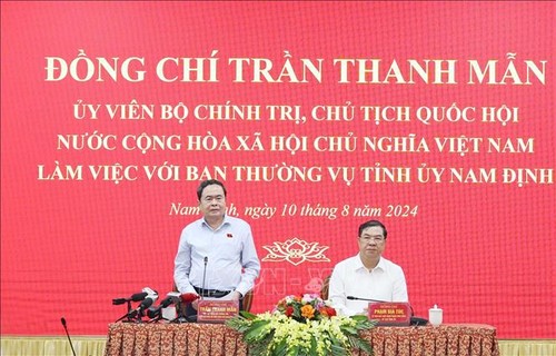 Chủ tịch Quốc hội Trần Thanh Mẫn làm việc với Ban Thường vụ Tỉnh ủy Nam Định - ảnh 1