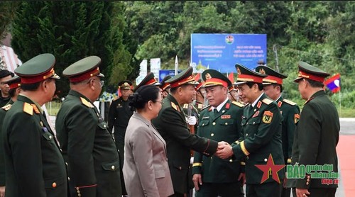 Giao lưu hữu nghị Quốc phòng biên giới Việt Nam-Lào lần thứ hai thành công tốt đẹp - ảnh 1