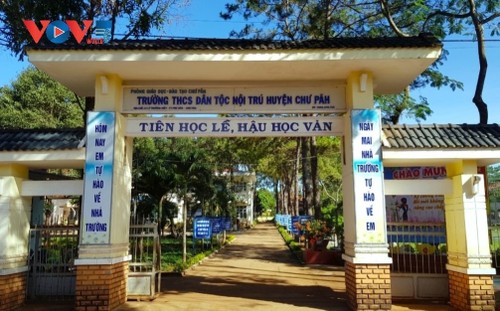 Trường Trung học cơ sở Dân tộc nội trú huyện Chư Păh, tỉnh Gia Lai chăm lo cho học sinh dân tộc thiểu số - ảnh 1