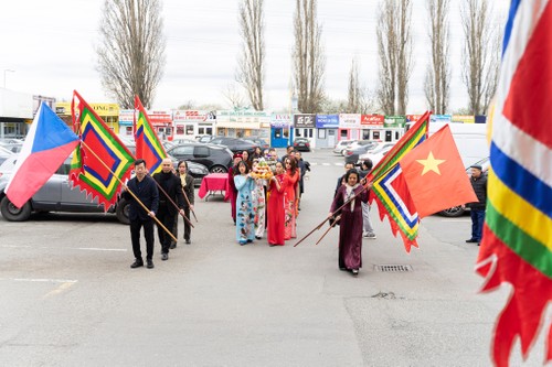 Giỗ Tổ Hùng Vương: Gắn kết cộng đồng người Việt khắp năm châu - ảnh 1