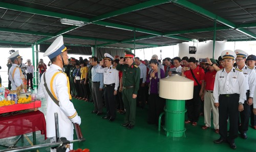 Trường Sa - tình yêu, trách nhiệm và những bài học không bao giờ cũ - ảnh 3
