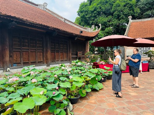 Tôn vinh văn hoá Việt tại “Không gian văn hoá Sen và Kiều” - ảnh 2