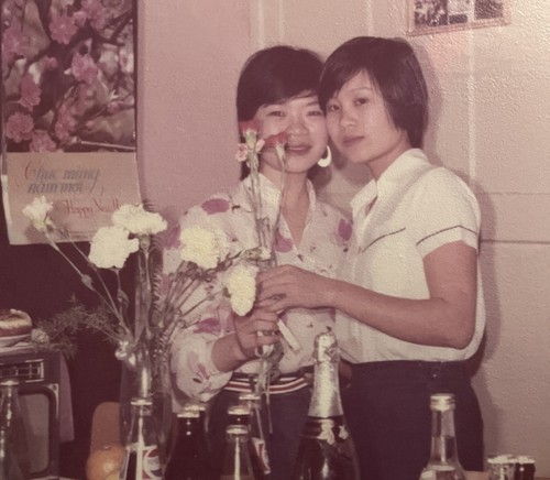 Triển lãm “Khi nước chạm bờ” - Hành trình nghệ thuật, bản sắc và ký ức - ảnh 3