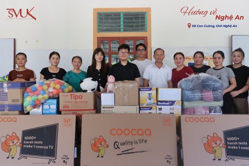 Hội Sinh viên Việt Nam tại Vương quốc Anh mang yêu thương đến với điểm trường mầm non vùng lũ Nghệ An - ảnh 1