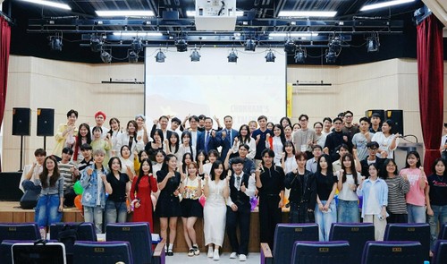 Gắn kết và truyền cảm hứng cho sinh viên Việt Nam tại Hàn Quốc - ảnh 2