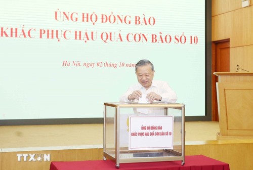 Các cơ quan Đảng, Quốc hội ủng hộ đồng bào khắc phục hậu quả bão số 10 (Bualoi) - ảnh 1